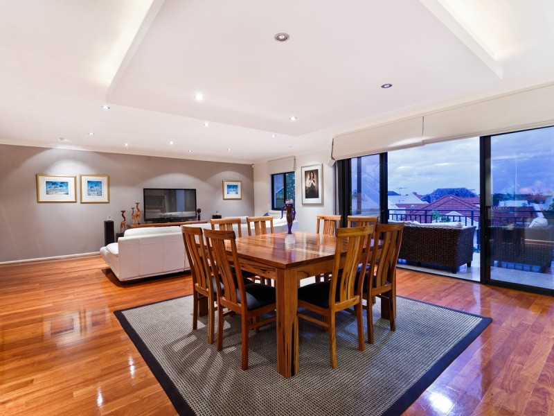 11/35 Haig Park Circle, East Perth WA 6004