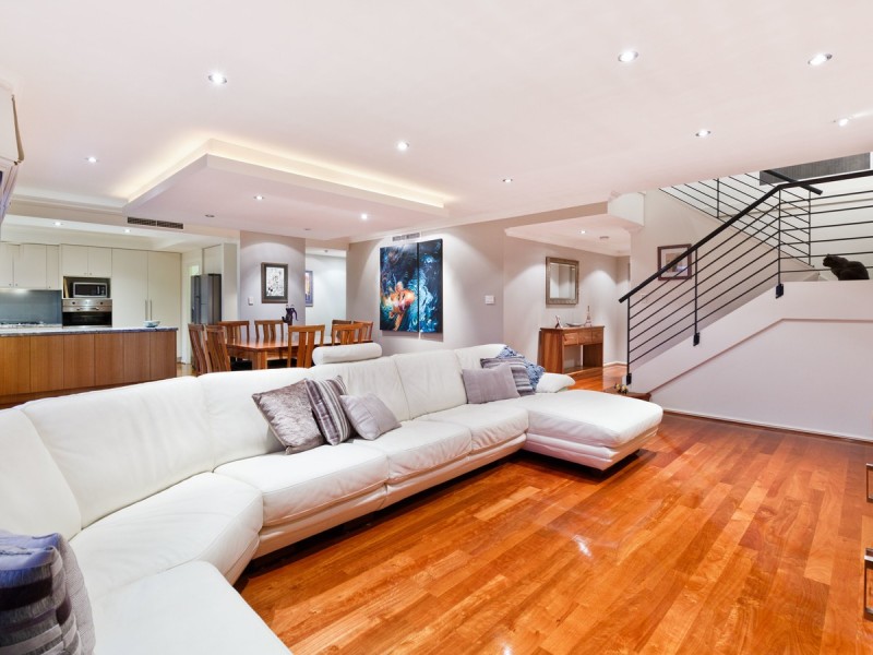 11/35 Haig Park Circle, East Perth WA 6004