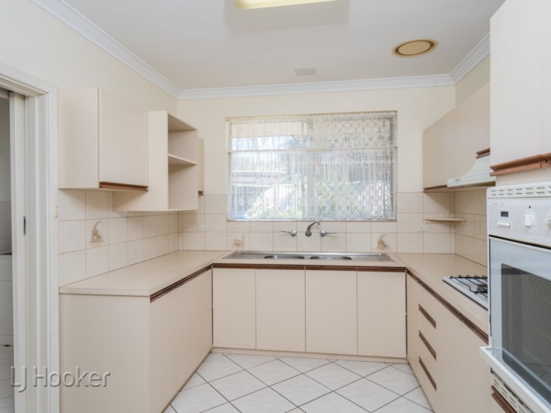 19 Dakin Street, Daglish WA 6008