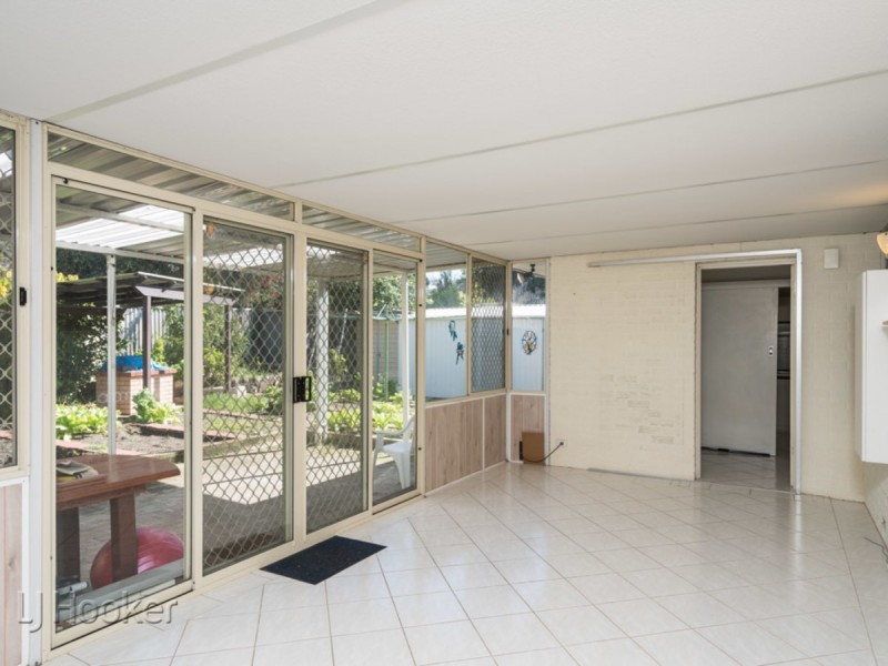 19 Dakin Street, Daglish WA 6008