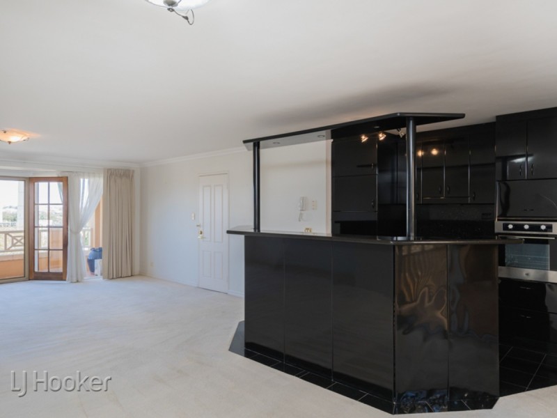 4/30 Waterloo Crescent, East Perth WA 6004