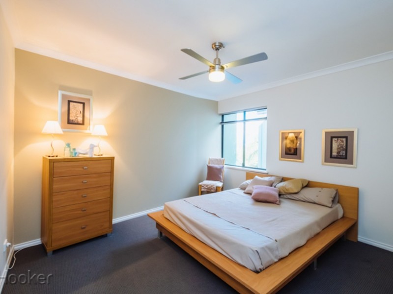 6/14 Waterloo Crescent, East Perth WA 6004