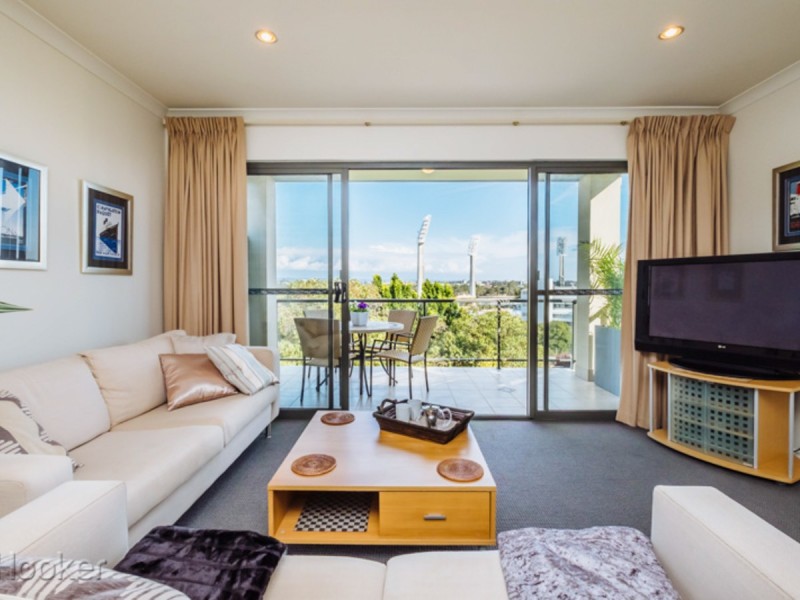 6/14 Waterloo Crescent, East Perth WA 6004