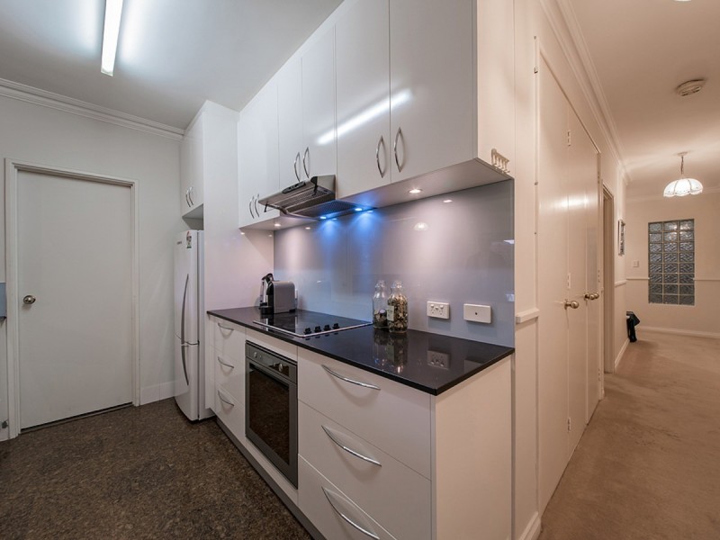 18/102 Goderich Street, East Perth WA 6004