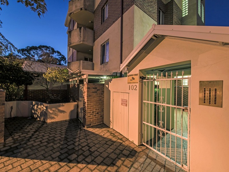 18/102 Goderich Street, East Perth WA 6004