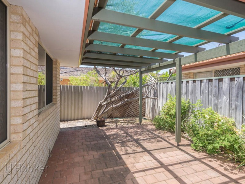 2/24 Mozart Mews, Rivervale WA 6103