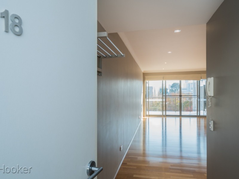 18/128 Brown Street, East Perth WA 6004