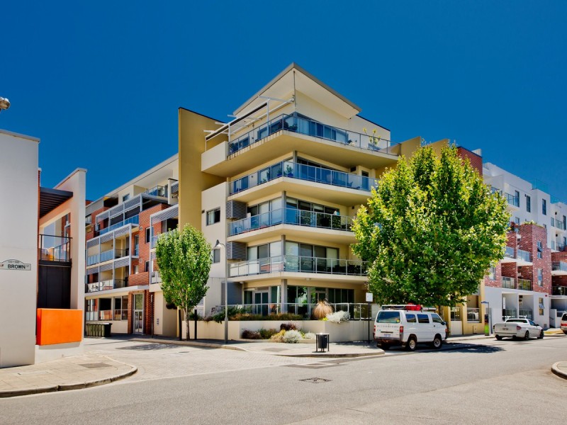 18/128 Brown Street, East Perth WA 6004