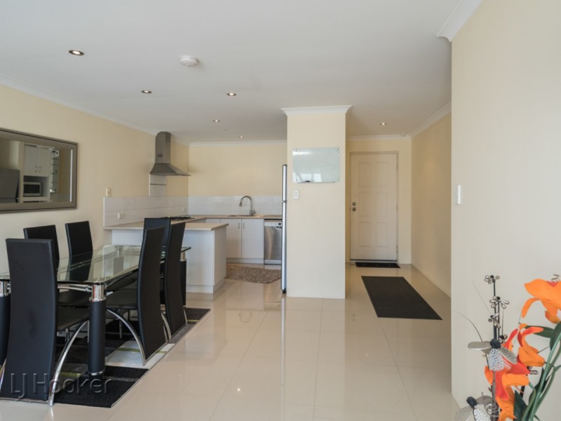 32/24 Burton Street, Cannington WA 6107