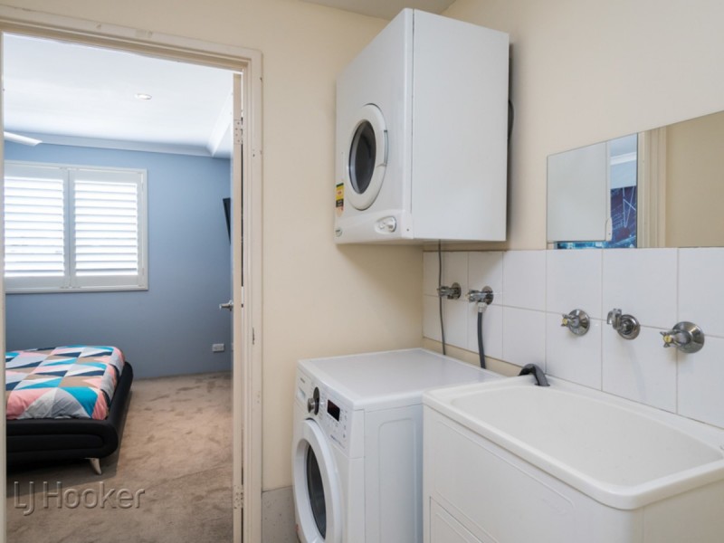 32/24 Burton Street, Cannington WA 6107