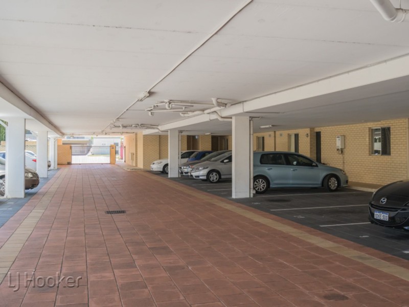 32/24 Burton Street, Cannington WA 6107