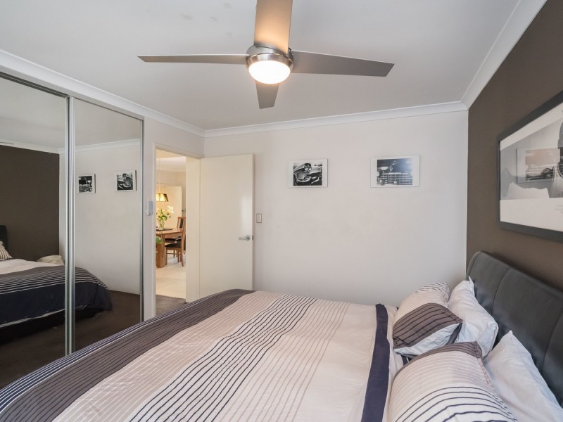 4 Greylock Meander, Madeley WA 6065