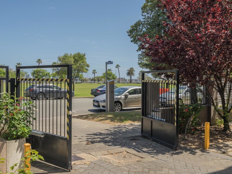 10/122 Terrace Road, Perth WA 6000