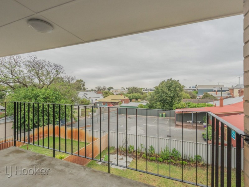 21/222 Whatley Crescent, Maylands WA 6051