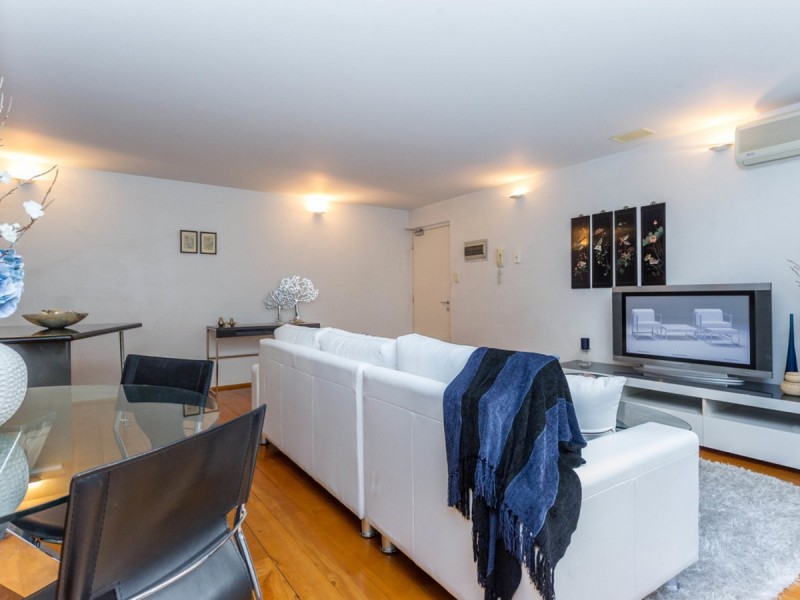 1 Little Saunders Street, East Perth WA 6004