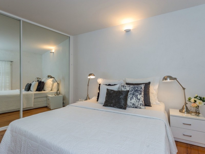 1 Little Saunders Street, East Perth WA 6004