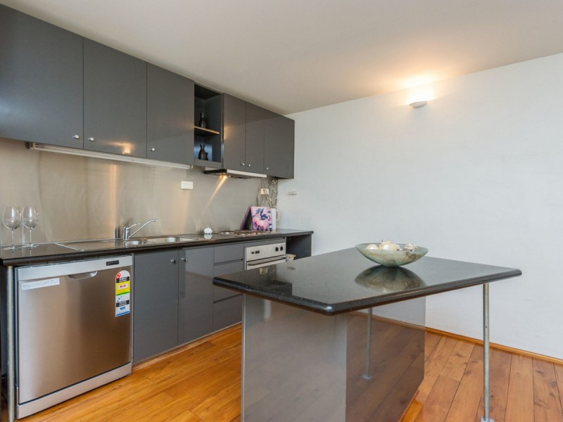 1 Little Saunders Street, East Perth WA 6004