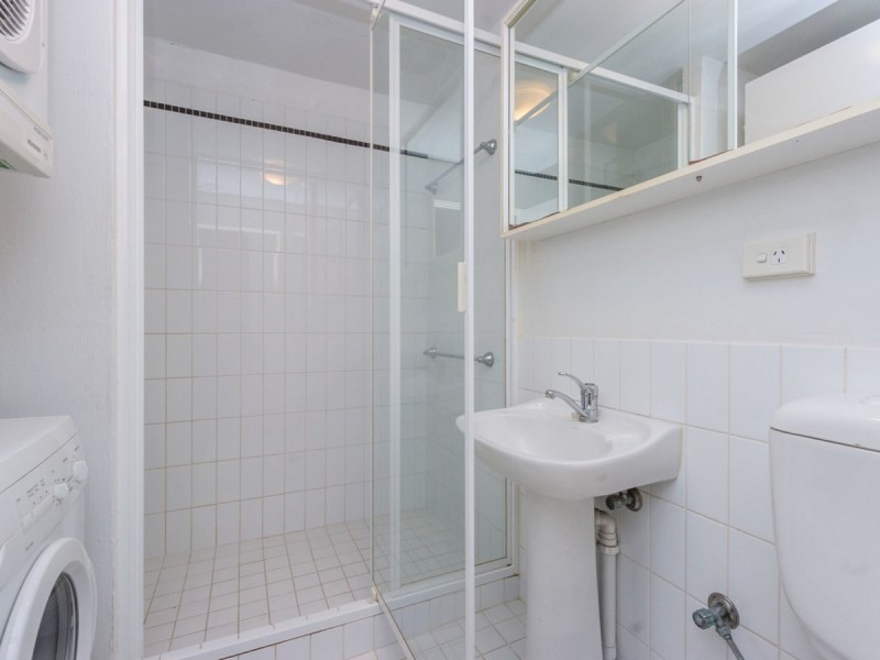 1 Little Saunders Street, East Perth WA 6004