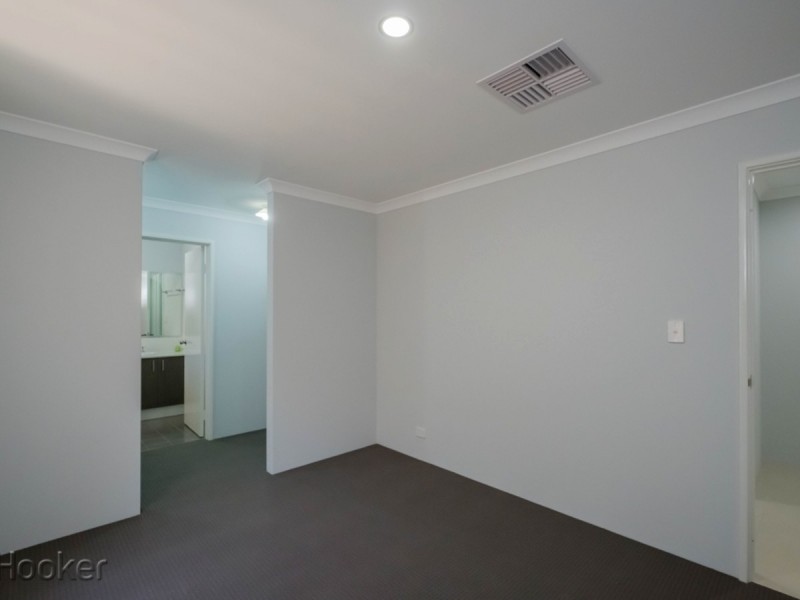 25 Sidgwick Avenue, Piara Waters WA 6112