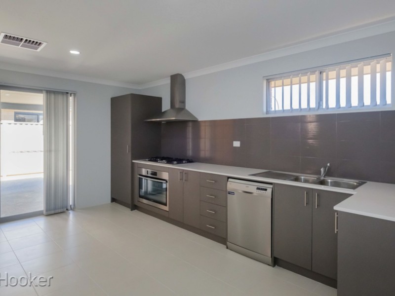 25 Sidgwick Avenue, Piara Waters WA 6112