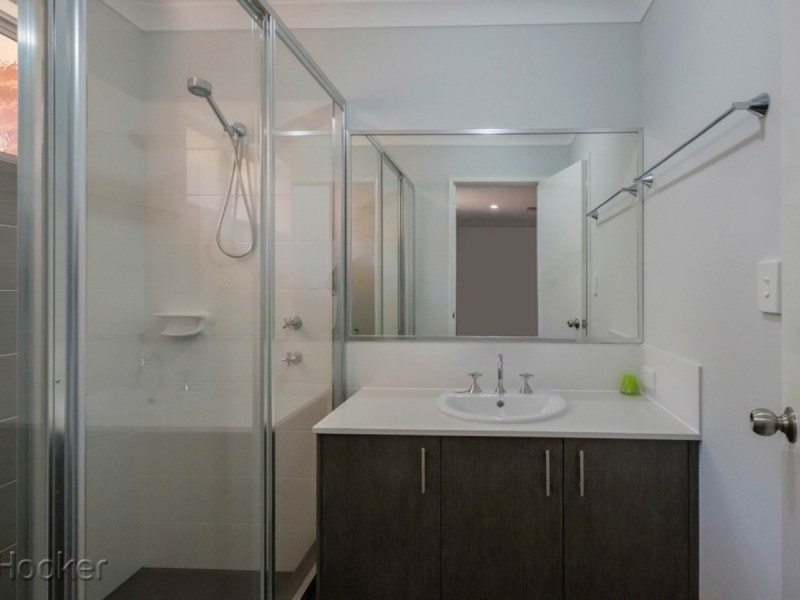 25 Sidgwick Avenue, Piara Waters WA 6112