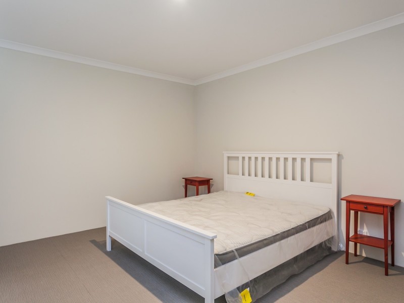 16 Tringa Rise, East Cannington WA 6107