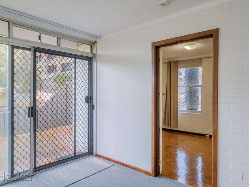 1/38 Waterloo Crescent, East Perth WA 6004