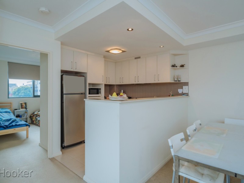 45/18 Wellington Street, East Perth WA 6004