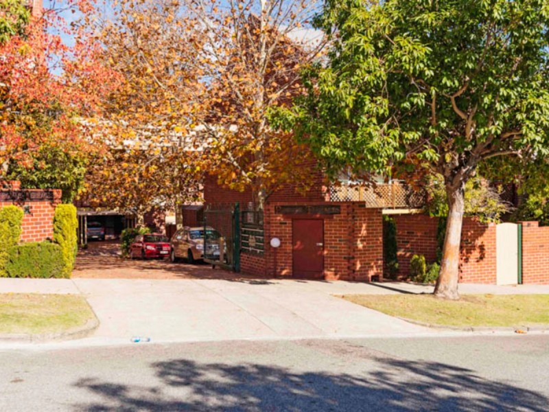 17/39 Bronte Street, East Perth WA 6004