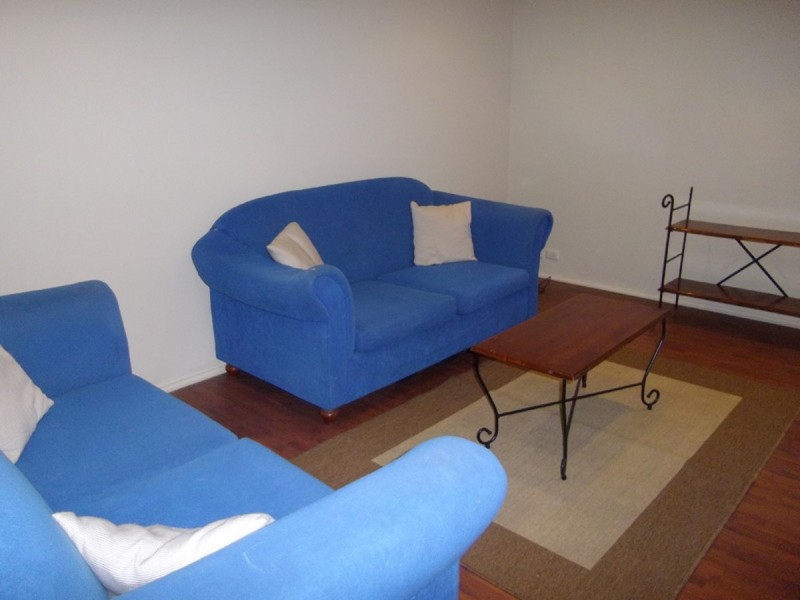 2/4 Harrow Street, Maylands WA 6051