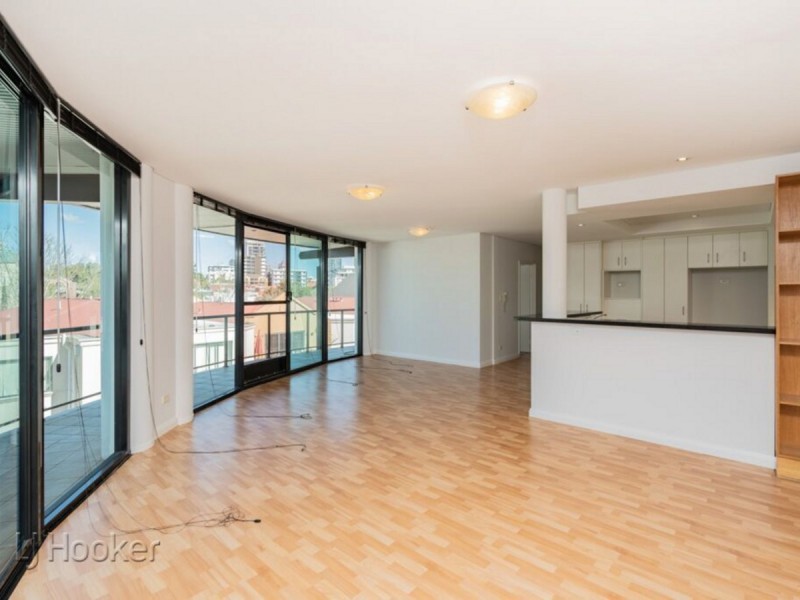 10/10 Eastbrook Terrace, East Perth WA 6004