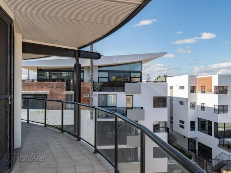 10/10 Eastbrook Terrace, East Perth WA 6004