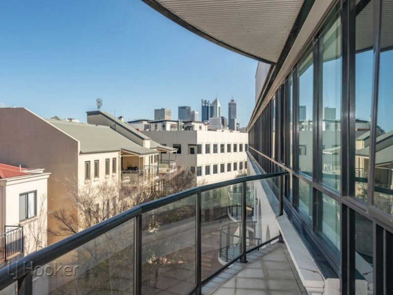 10/10 Eastbrook Terrace, East Perth WA 6004