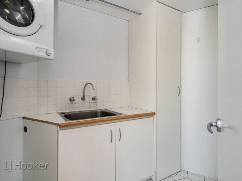 10/10 Eastbrook Terrace, East Perth WA 6004