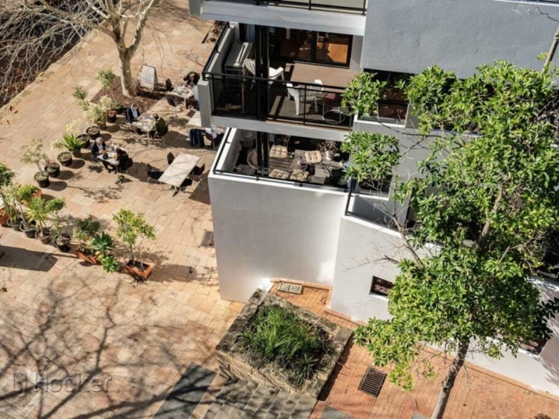 10/10 Eastbrook Terrace, East Perth WA 6004