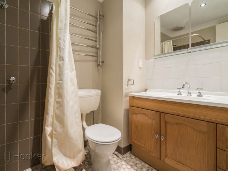 72/115 Herdsman Parade, Wembley WA 6014
