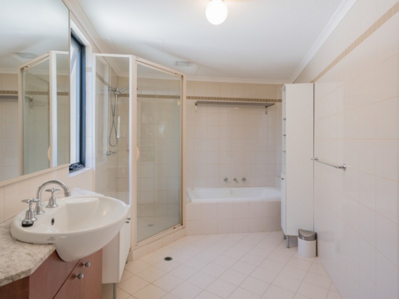 17/2 Outram Street, West Perth WA 6005