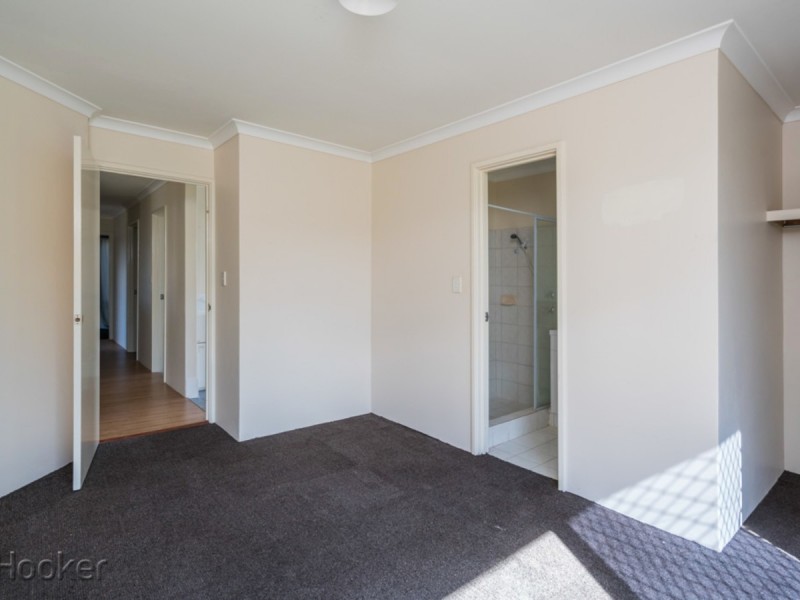 2 Adana Elbow, Kenwick WA 6107