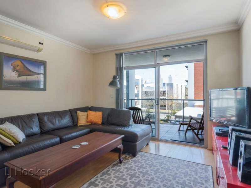 10/153 Kensington Street, East Perth WA 6004