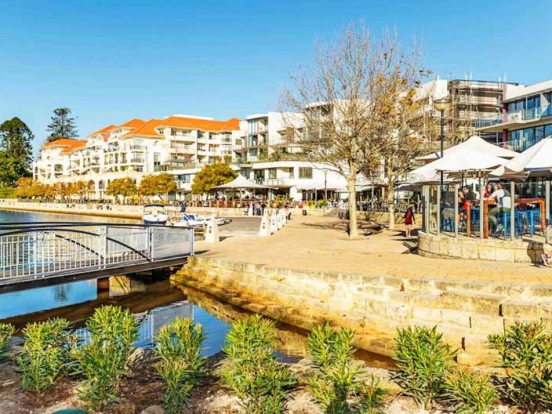 8/11 Regal Place, East Perth WA 6004