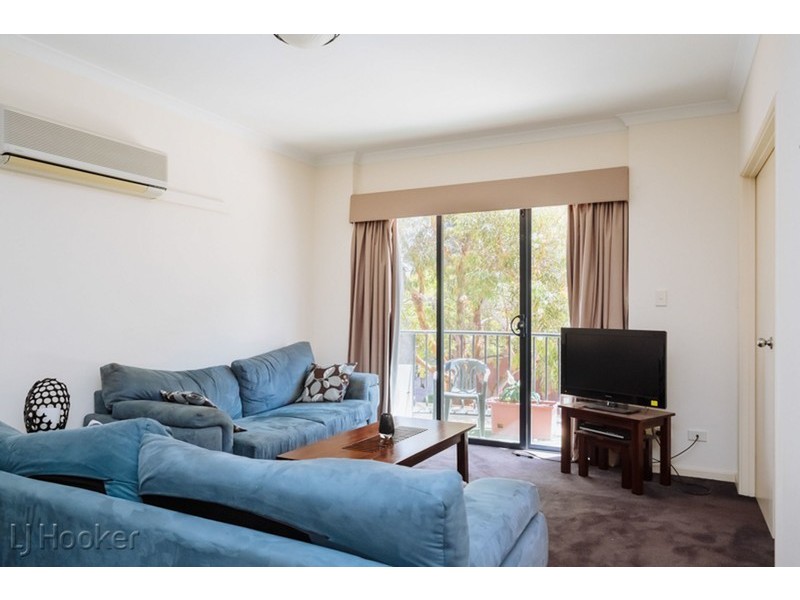 3/11 Regal Place, East Perth WA 6004
