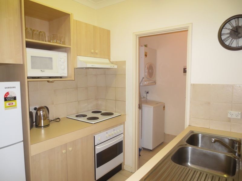 3/11 Regal Place, East Perth WA 6004