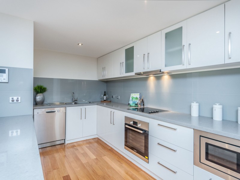 1/39 Tully Road, East Perth WA 6004