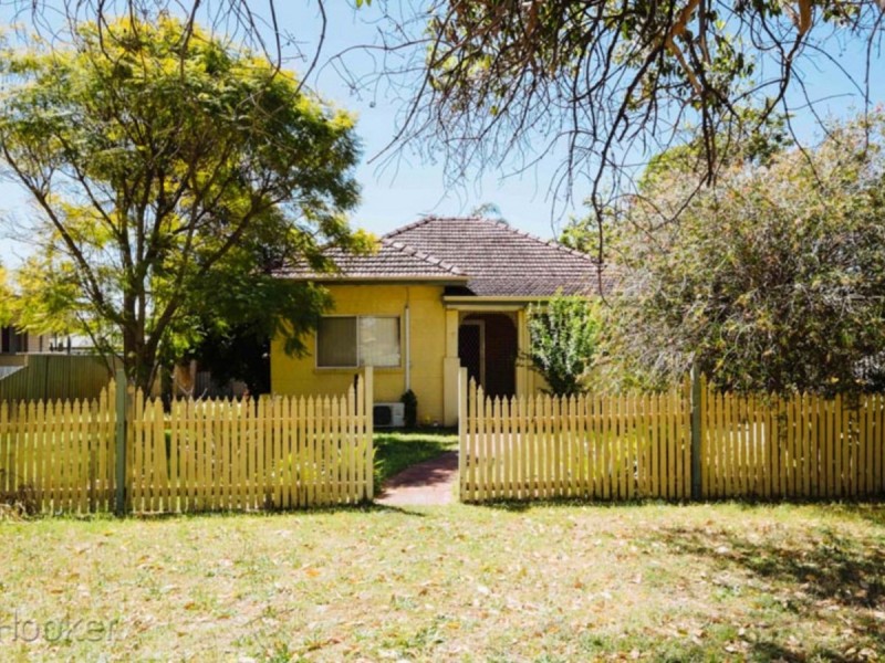 7 Morgan Road, Redcliffe WA 6104