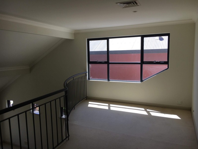 11/7 Fogerthorpe Crescent, Maylands WA 6051