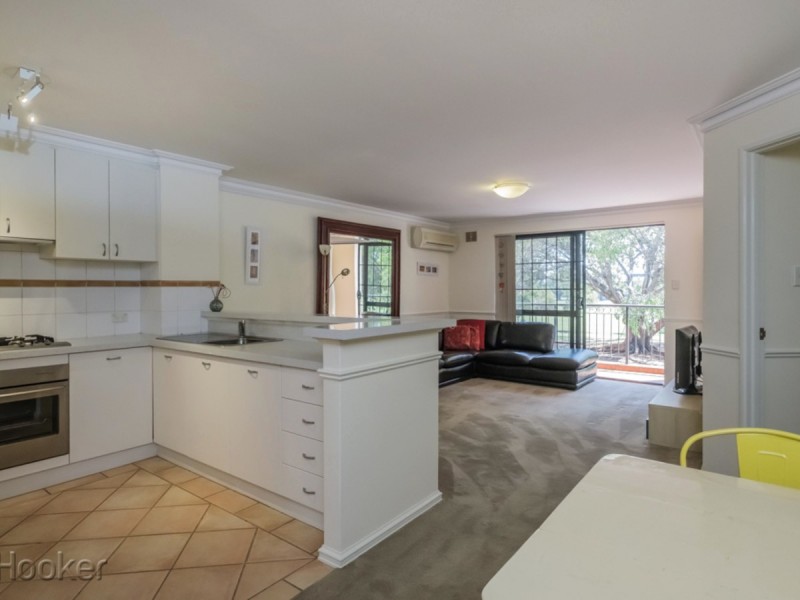 8/125 Wellington Street, East Perth WA 6004