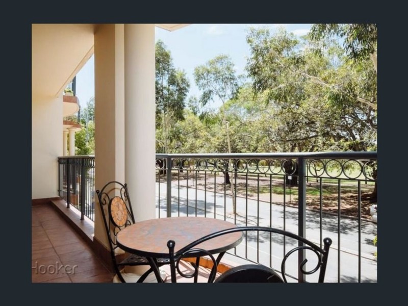 8/125 Wellington Street, East Perth WA 6004