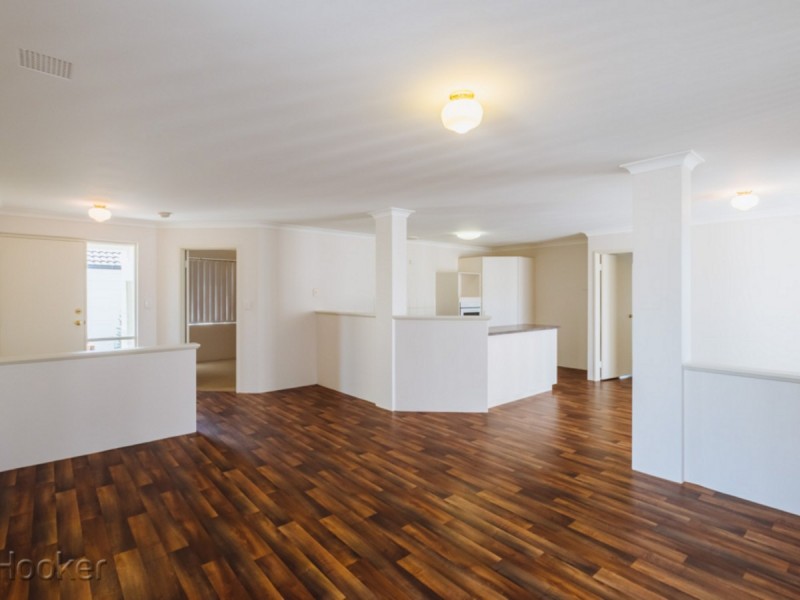 102c Mars Street, Carlisle WA 6101