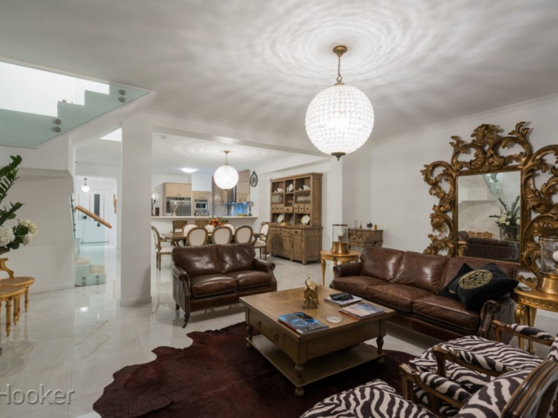 8 Haig Park Circle, East Perth WA 6004