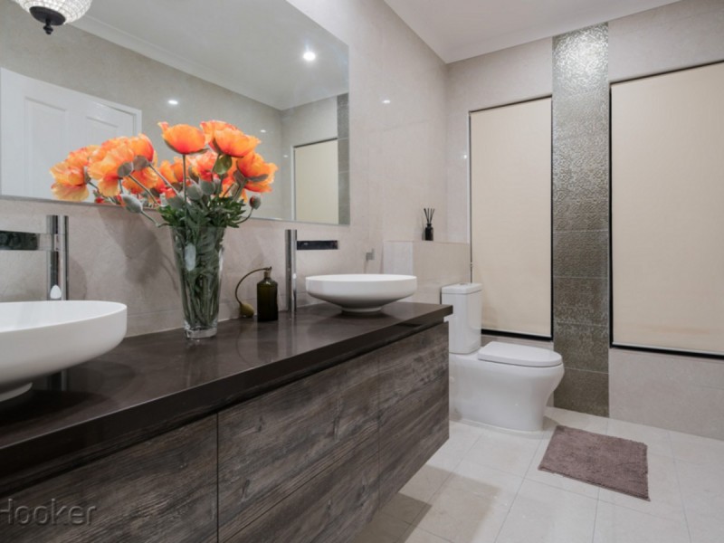 8 Haig Park Circle, East Perth WA 6004